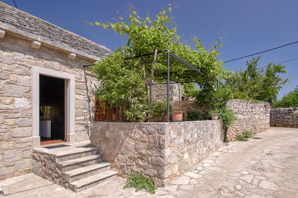 Holiday Home Rudina Stari Grad  Exterior photo